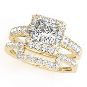 18K Yellow Gold 1 1/2 ct tw Halo Diamond Engagement Ring