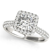 Platinum 1 1/3 ct tw Halo Diamond Engagement Ring