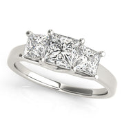 18K White Gold 1 1/2 ct tw Three Stone Diamond Engagement Ring