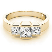 14K Yellow Gold 1 1/8 ct tw Three Stone Diamond Engagement Ring